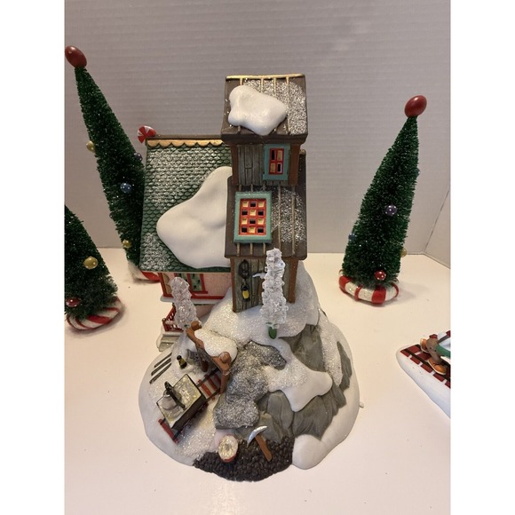 Department 56 Sweet Rock Candy Co Complete North Pole Series 56725 w Candy Road - Picture 15 of 16